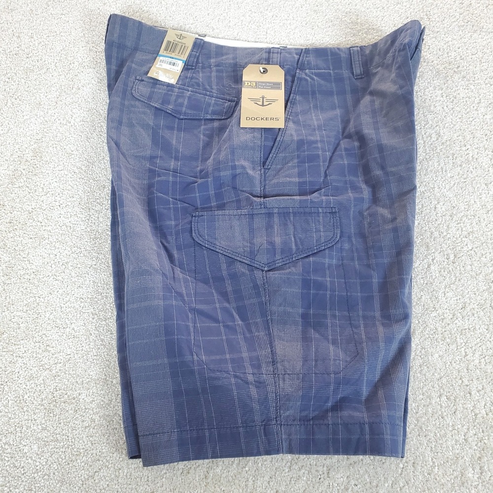 Dockers Cargo Shorts Size 36 Blue Plaid 6 Pockets Easy Care Classic Fit NWTGS